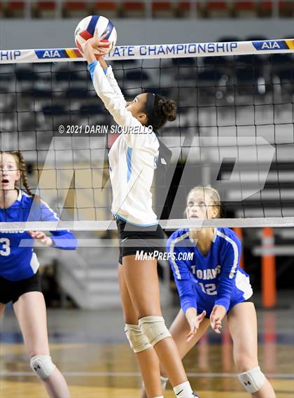 Thumbnail 2 in Valley Christian vs Snowflake (AIA 3A Final) photogallery.