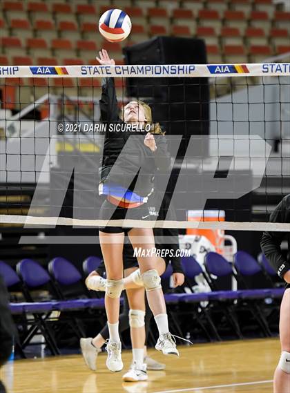 Thumbnail 1 in Valley Christian vs Snowflake (AIA 3A Final) photogallery.