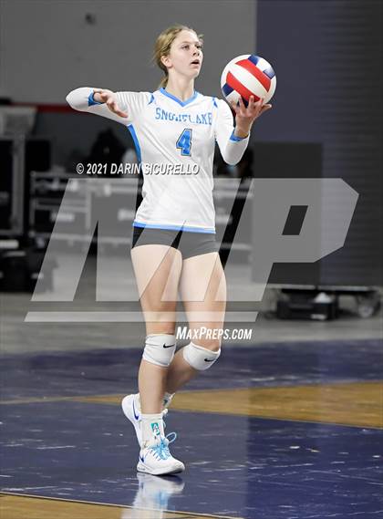 Thumbnail 1 in Valley Christian vs Snowflake (AIA 3A Final) photogallery.