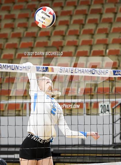 Thumbnail 1 in Valley Christian vs Snowflake (AIA 3A Final) photogallery.