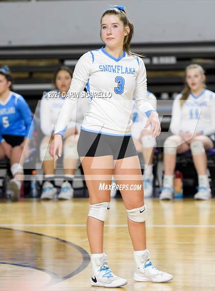 Thumbnail 1 in Valley Christian vs Snowflake (AIA 3A Final) photogallery.