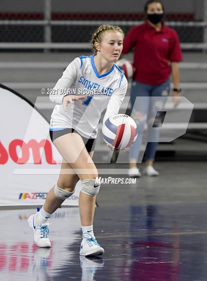 Thumbnail 3 in Valley Christian vs Snowflake (AIA 3A Final) photogallery.