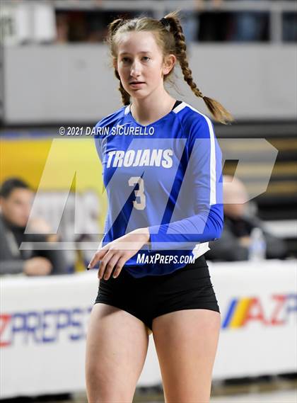 Thumbnail 3 in Valley Christian vs Snowflake (AIA 3A Final) photogallery.
