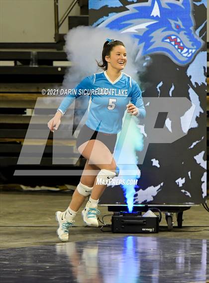 Thumbnail 2 in Valley Christian vs Snowflake (AIA 3A Final) photogallery.