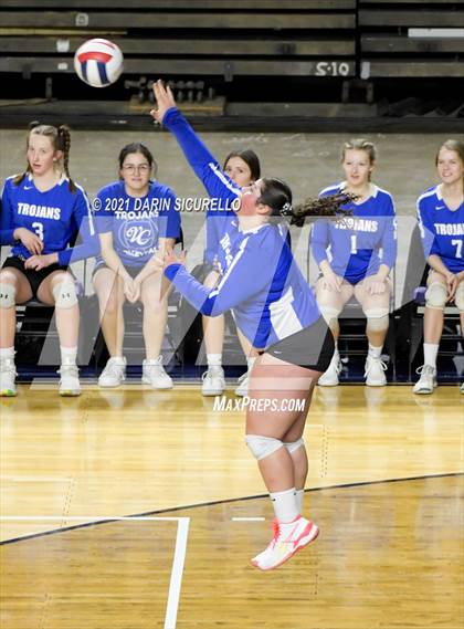 Thumbnail 3 in Valley Christian vs Snowflake (AIA 3A Final) photogallery.