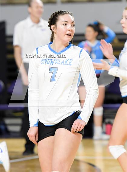 Thumbnail 2 in Valley Christian vs Snowflake (AIA 3A Final) photogallery.