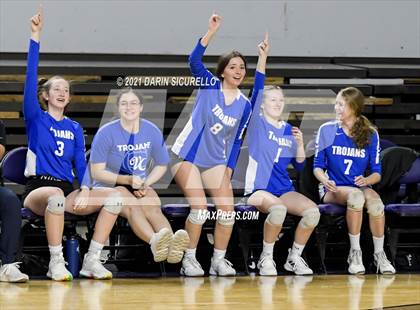 Thumbnail 3 in Valley Christian vs Snowflake (AIA 3A Final) photogallery.