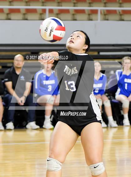 Thumbnail 3 in Valley Christian vs Snowflake (AIA 3A Final) photogallery.