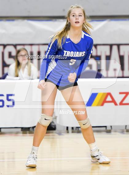 Thumbnail 3 in Valley Christian vs Snowflake (AIA 3A Final) photogallery.