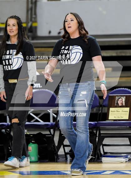 Thumbnail 2 in Valley Christian vs Snowflake (AIA 3A Final) photogallery.