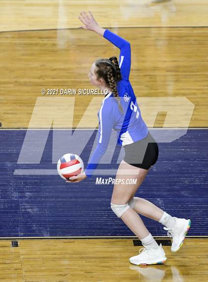 Thumbnail 2 in Valley Christian vs Snowflake (AIA 3A Final) photogallery.