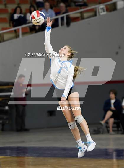 Thumbnail 1 in Valley Christian vs Snowflake (AIA 3A Final) photogallery.