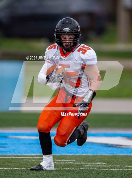 Thumbnail 1 in Hillsboro @ Mater Dei photogallery.