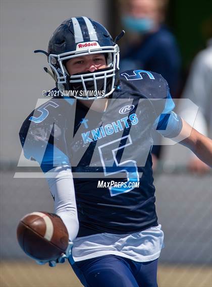 Thumbnail 3 in Hillsboro @ Mater Dei photogallery.
