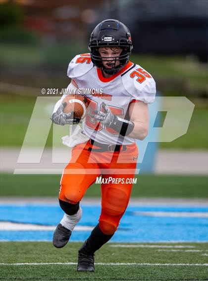 Thumbnail 1 in Hillsboro @ Mater Dei photogallery.