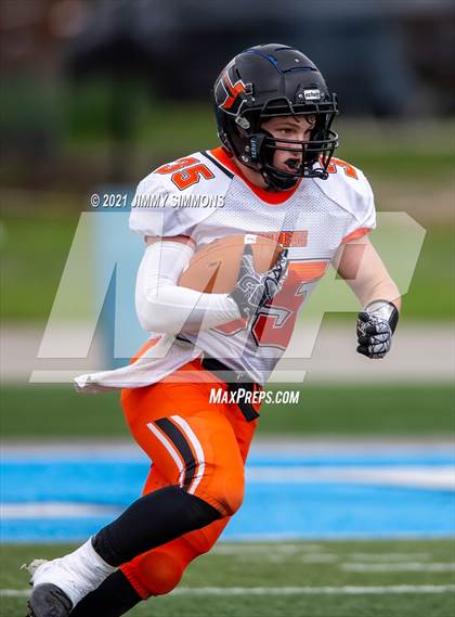 Thumbnail 1 in Hillsboro @ Mater Dei photogallery.