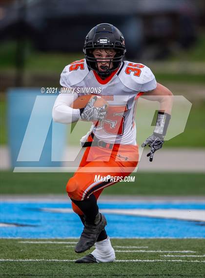 Thumbnail 2 in Hillsboro @ Mater Dei photogallery.