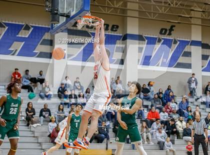 Thumbnail 3 in Newman Smith vs. McKinney North (UIL 5A Area Playoff) photogallery.