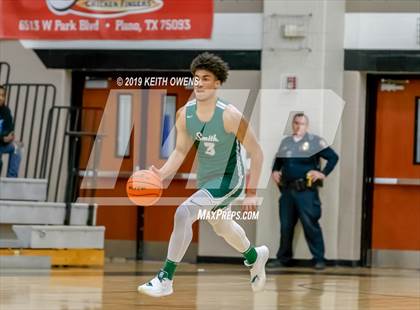Thumbnail 3 in Newman Smith vs. McKinney North (UIL 5A Area Playoff) photogallery.