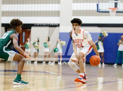 Thumbnail 1 in Newman Smith vs. McKinney North (UIL 5A Area Playoff) photogallery.