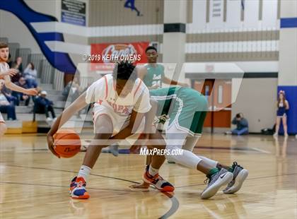 Thumbnail 3 in Newman Smith vs. McKinney North (UIL 5A Area Playoff) photogallery.