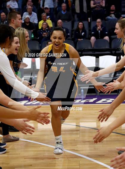 Thumbnail 2 in Oak Ridge vs St. Mary's (CIF SJS D1 Final) photogallery.