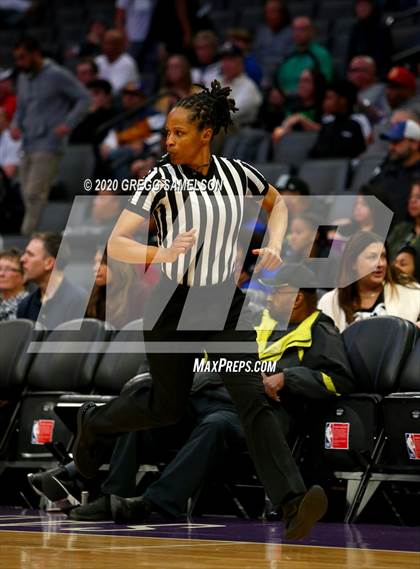 Thumbnail 2 in Oak Ridge vs St. Mary's (CIF SJS D1 Final) photogallery.