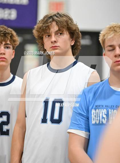Thumbnail 2 in Northwest Christian vs. North Valley Christian Academy photogallery.