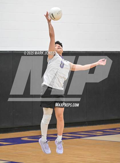 Thumbnail 1 in Northwest Christian vs. North Valley Christian Academy photogallery.