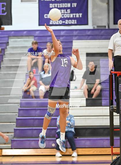 Thumbnail 3 in Northwest Christian vs. North Valley Christian Academy photogallery.