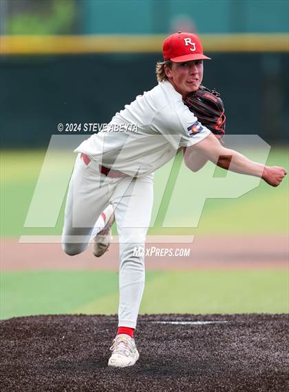 Thumbnail 3 in Cherry Creek vs. Regis Jesuit (CHSAA 5A Championship) photogallery.