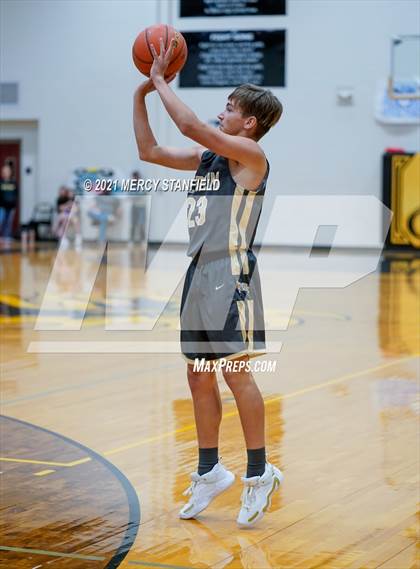 Thumbnail 3 in Perrin-Whitt @ Chico photogallery.