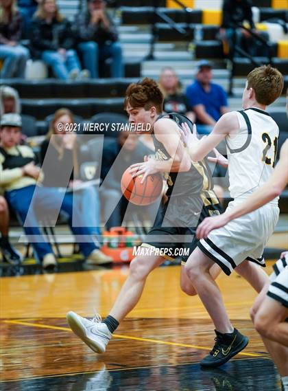 Thumbnail 1 in Perrin-Whitt @ Chico photogallery.
