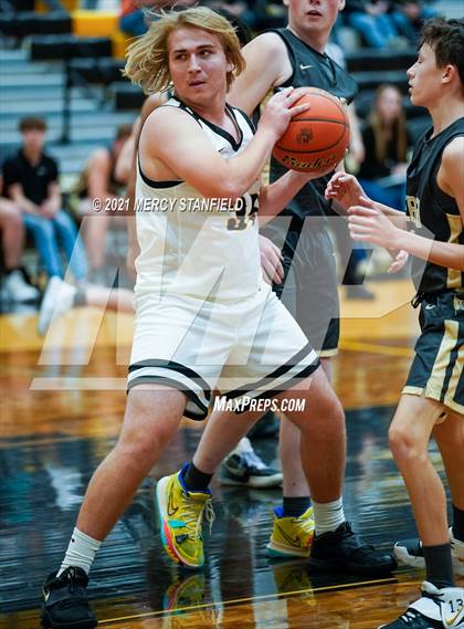 Thumbnail 3 in Perrin-Whitt @ Chico photogallery.