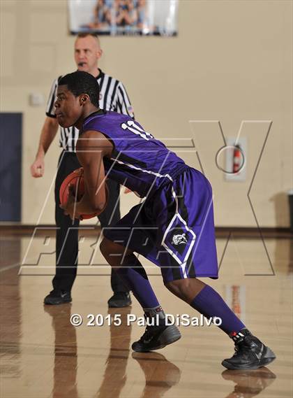 Thumbnail 3 in Valor Christian vs. Mountain View (CHSAA 4A 1st Round) photogallery.