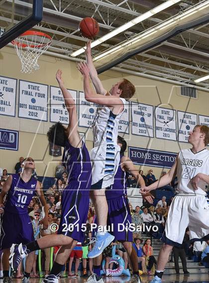Thumbnail 1 in Valor Christian vs. Mountain View (CHSAA 4A 1st Round) photogallery.