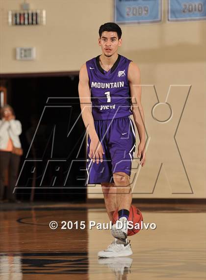 Thumbnail 1 in Valor Christian vs. Mountain View (CHSAA 4A 1st Round) photogallery.