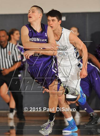 Thumbnail 1 in Valor Christian vs. Mountain View (CHSAA 4A 1st Round) photogallery.