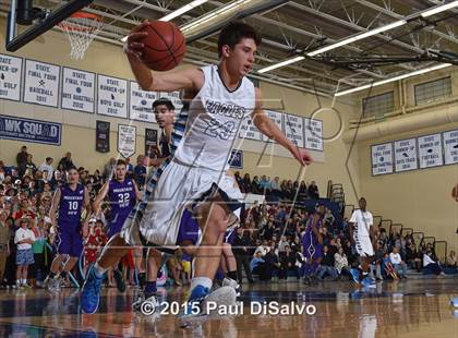 Thumbnail 1 in Valor Christian vs. Mountain View (CHSAA 4A 1st Round) photogallery.