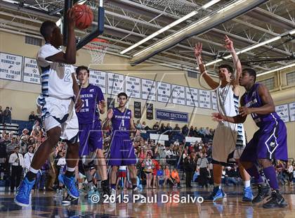 Thumbnail 3 in Valor Christian vs. Mountain View (CHSAA 4A 1st Round) photogallery.
