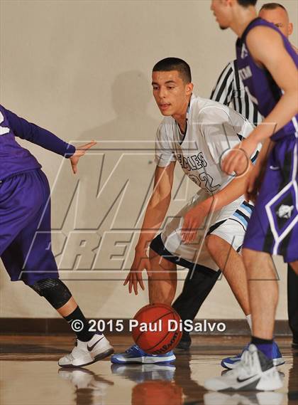Thumbnail 1 in Valor Christian vs. Mountain View (CHSAA 4A 1st Round) photogallery.