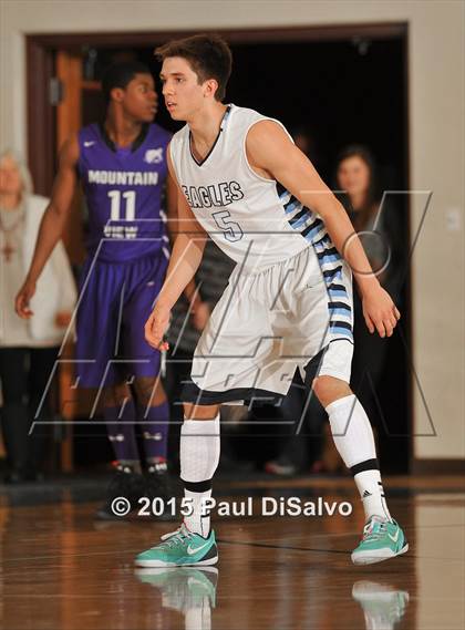 Thumbnail 2 in Valor Christian vs. Mountain View (CHSAA 4A 1st Round) photogallery.