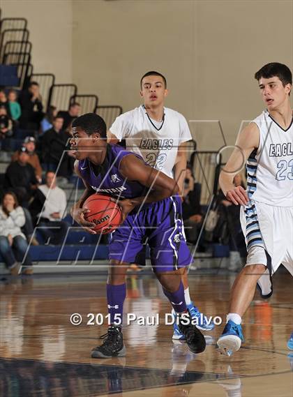 Thumbnail 3 in Valor Christian vs. Mountain View (CHSAA 4A 1st Round) photogallery.