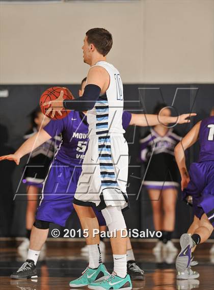 Thumbnail 1 in Valor Christian vs. Mountain View (CHSAA 4A 1st Round) photogallery.