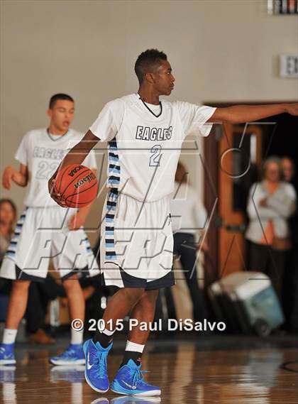 Thumbnail 3 in Valor Christian vs. Mountain View (CHSAA 4A 1st Round) photogallery.
