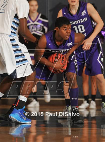 Thumbnail 3 in Valor Christian vs. Mountain View (CHSAA 4A 1st Round) photogallery.