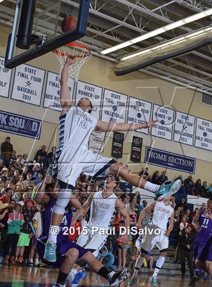 Thumbnail 2 in Valor Christian vs. Mountain View (CHSAA 4A 1st Round) photogallery.