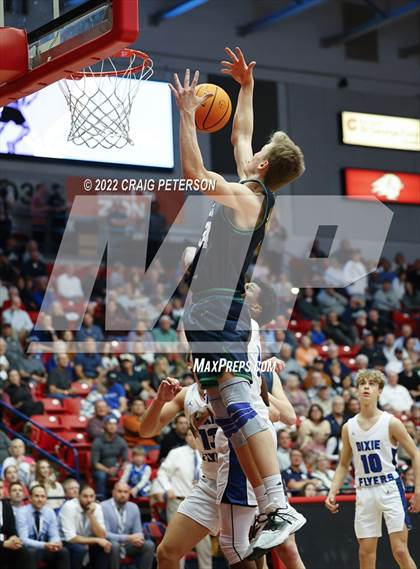 Thumbnail 1 in Dixie vs. Ridgeline (UHSAA 4A Semifinal Playoff) photogallery.