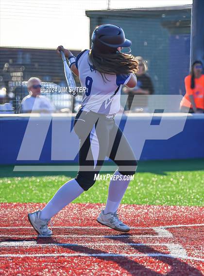 Thumbnail 1 in Mumford vs Giddings photogallery.