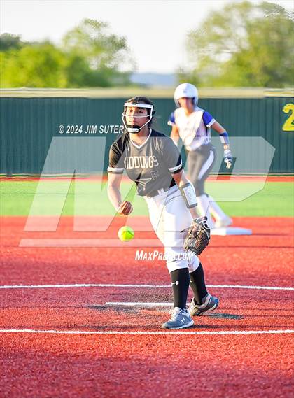 Thumbnail 1 in Mumford vs Giddings photogallery.